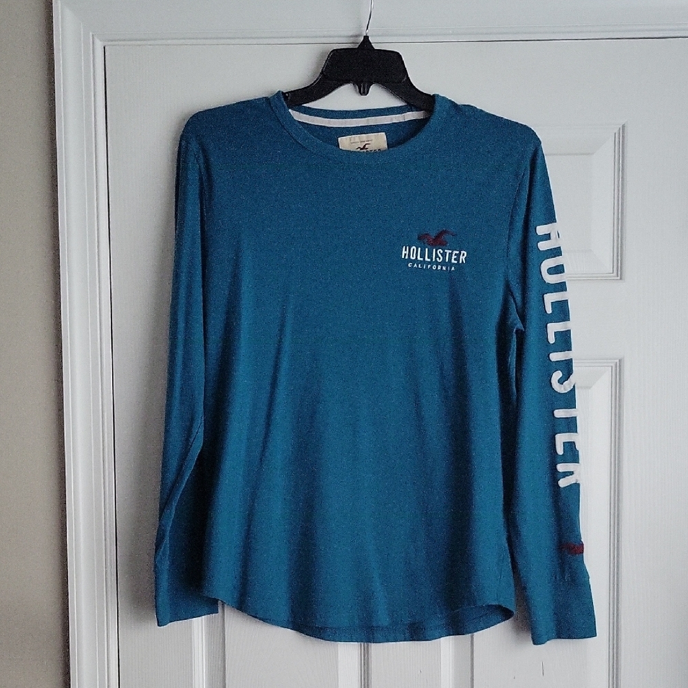Hollister Teal Graphic Long Sleeve Tee